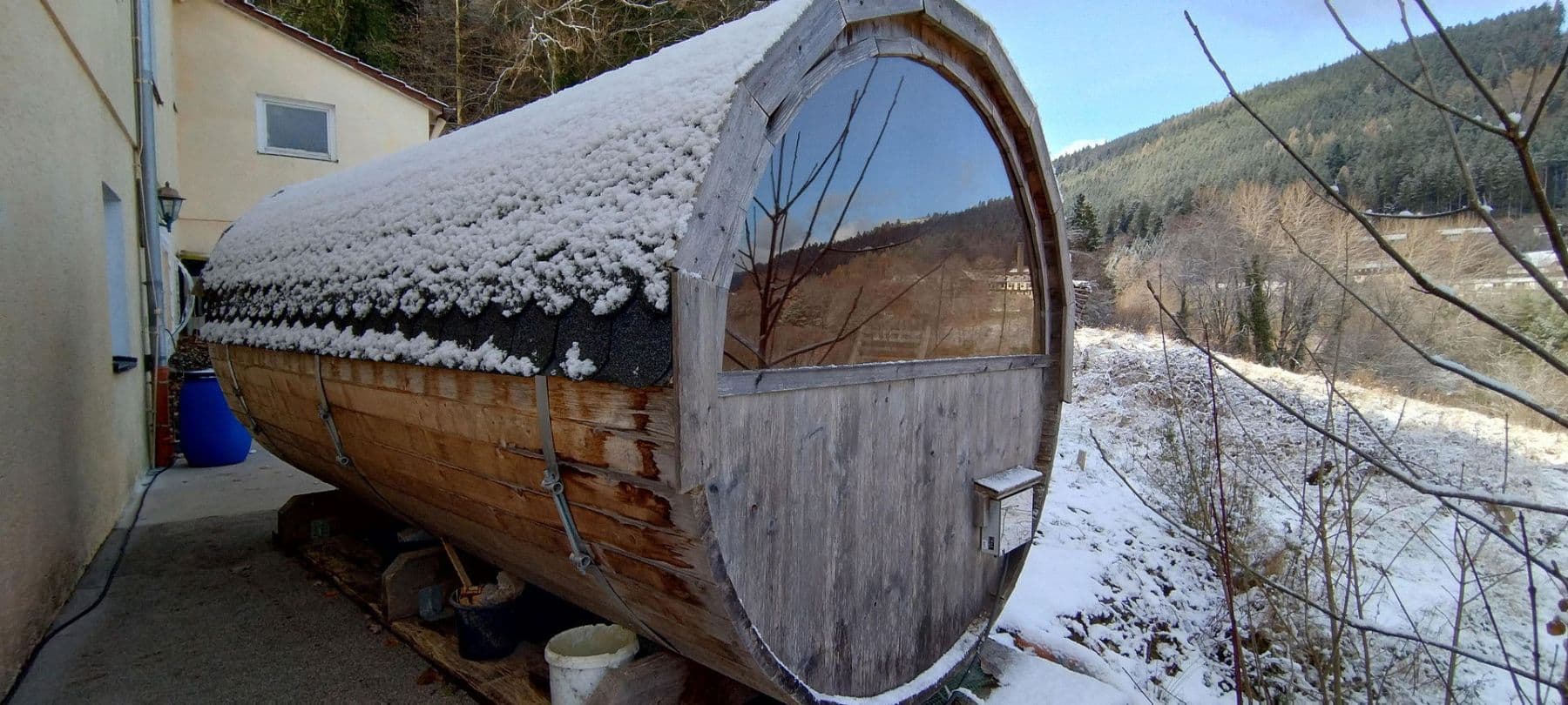 Prodej domu 253 m², pozemek 6.000 m², Ziegelhüttenstr 130, Bad Wildbad, Bádensko-Württembersko Prodej domu 253 m², pozemek 6.000 m², Ziegelhüttenstr 130, Bad Wildbad, Bádensko-Württembersko