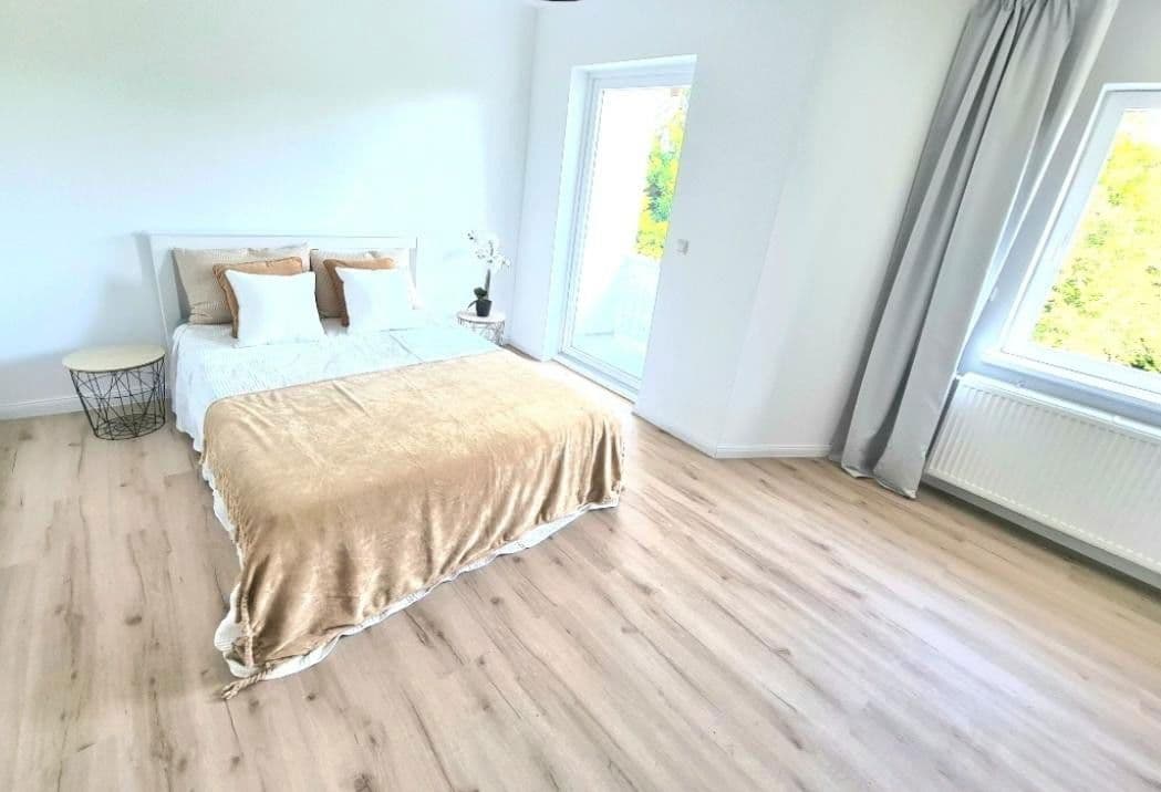 Prodej domu 139 m², pozemek 145 m², Hamburg, Hamburg Prodej domu 139 m², pozemek 145 m², Hamburg, Hamburg