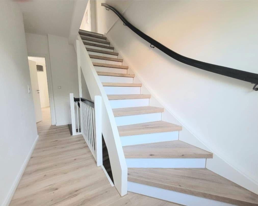 Prodej domu 139 m², pozemek 145 m², Hamburg, Hamburg Prodej domu 139 m², pozemek 145 m², Hamburg, Hamburg