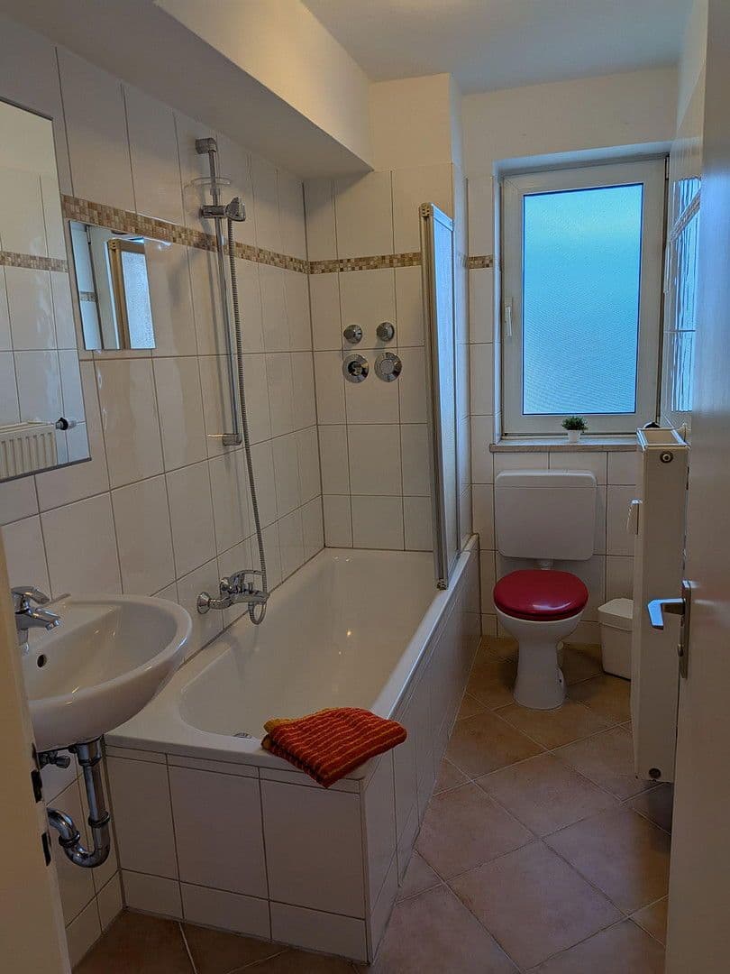 Pronájem bytu 1+1 38 m², München, Bavorsko Pronájem bytu 1+1 38 m², München, Bavorsko