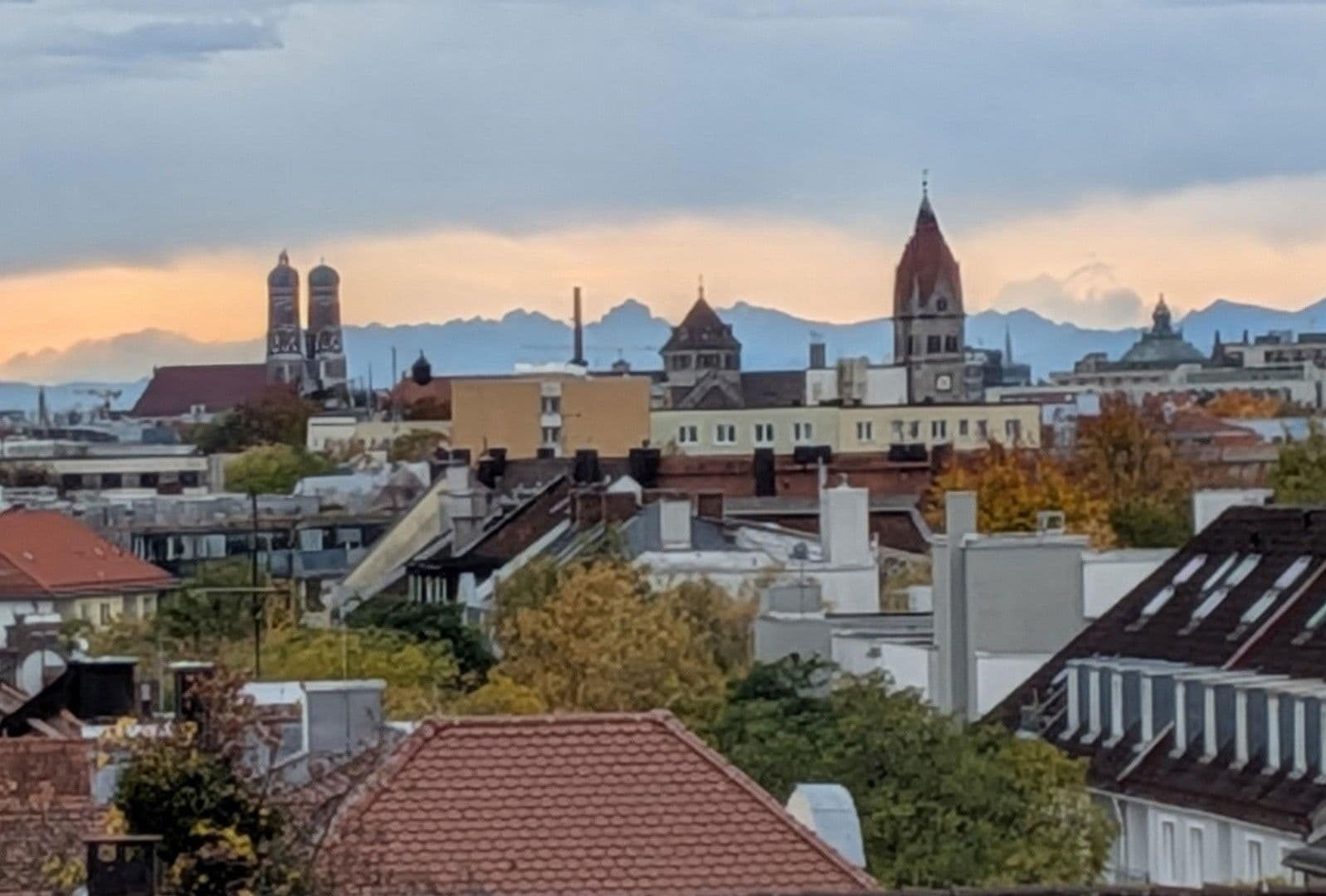 Pronájem bytu 1+1 38 m², München, Bavorsko Pronájem bytu 1+1 38 m², München, Bavorsko