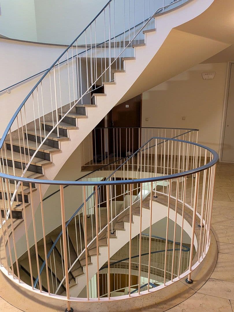 Pronájem bytu 1+1 38 m², München, Bavorsko Pronájem bytu 1+1 38 m², München, Bavorsko