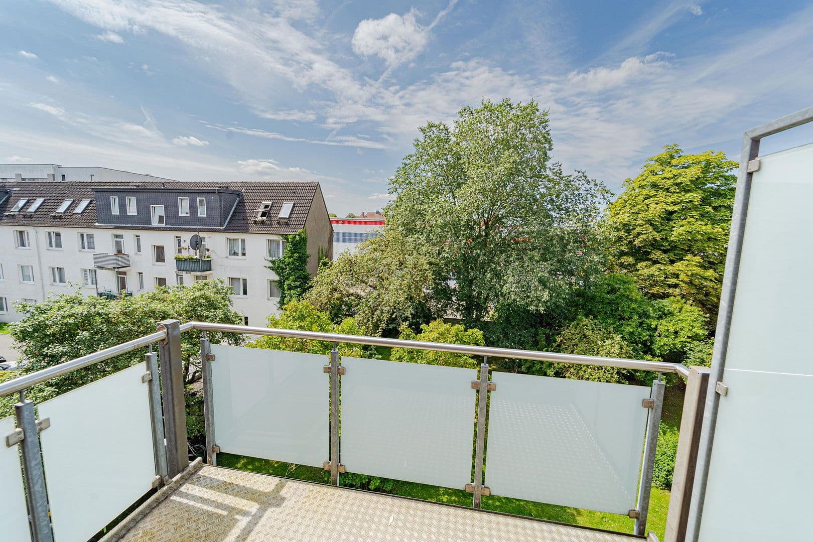 Prodej domu 111 m², Schwartauer Allee 121, Lübeck, Šlesvicko-Holštýnsko Prodej domu 111 m², Schwartauer Allee 121, Lübeck, Šlesvicko-Holštýnsko