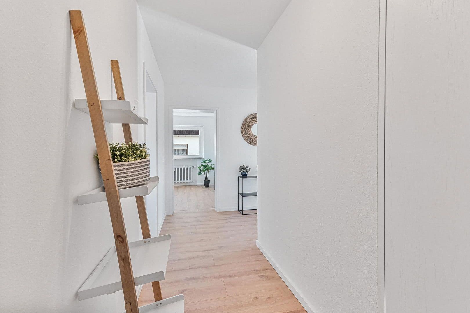 Prodej bytu 3+1 93 m², Filderstadt, Bádensko-Württembersko Prodej bytu 3+1 93 m², Filderstadt, Bádensko-Württembersko