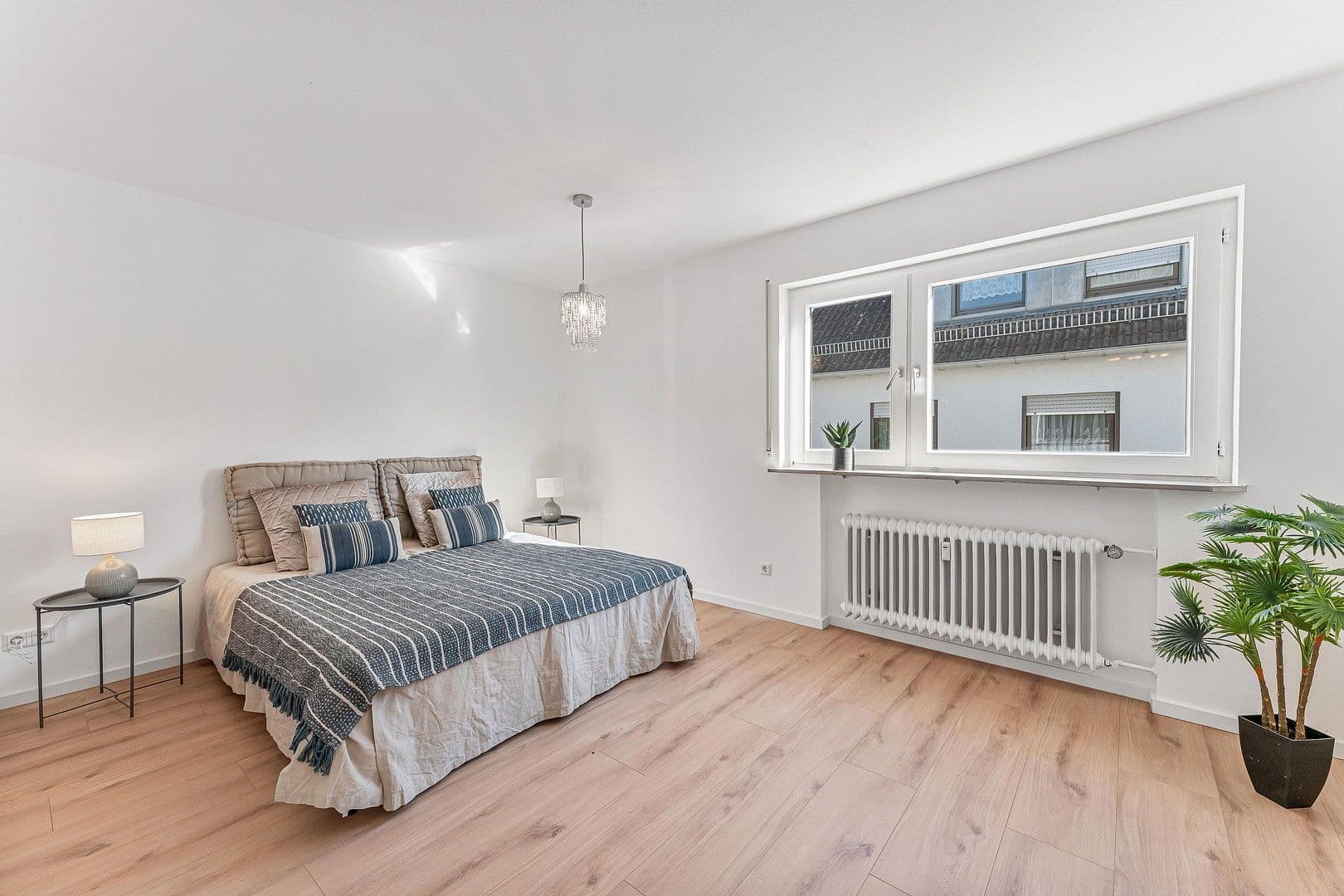 Prodej bytu 3+1 93 m², Filderstadt, Bádensko-Württembersko Prodej bytu 3+1 93 m², Filderstadt, Bádensko-Württembersko