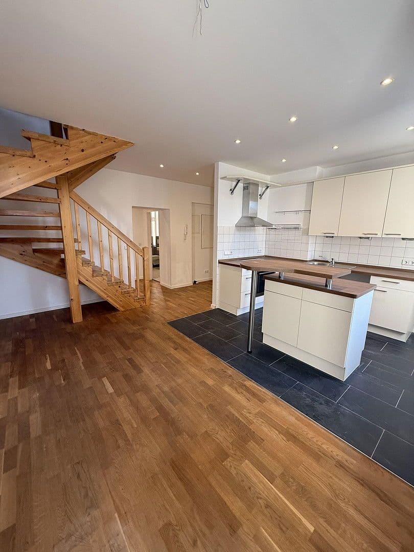 Pronájem bytu 5+1 150 m², Schubart Str. 57, Berlin, Berlín Pronájem bytu 5+1 150 m², Schubart Str. 57, Berlin, Berlín