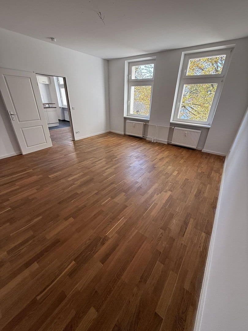 Pronájem bytu 5+1 150 m², Schubart Str. 57, Berlin, Berlín Pronájem bytu 5+1 150 m², Schubart Str. 57, Berlin, Berlín