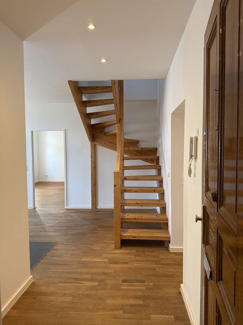 Pronájem bytu 5+1 150 m², Schubart Str. 57, Berlin, Berlín Pronájem bytu 5+1 150 m², Schubart Str. 57, Berlin, Berlín