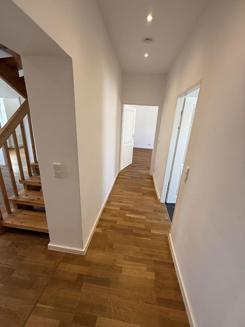 Pronájem bytu 5+1 150 m², Schubart Str. 57, Berlin, Berlín Pronájem bytu 5+1 150 m², Schubart Str. 57, Berlin, Berlín