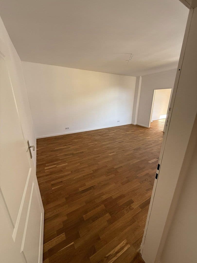 Pronájem bytu 5+1 150 m², Schubart Str. 57, Berlin, Berlín Pronájem bytu 5+1 150 m², Schubart Str. 57, Berlin, Berlín