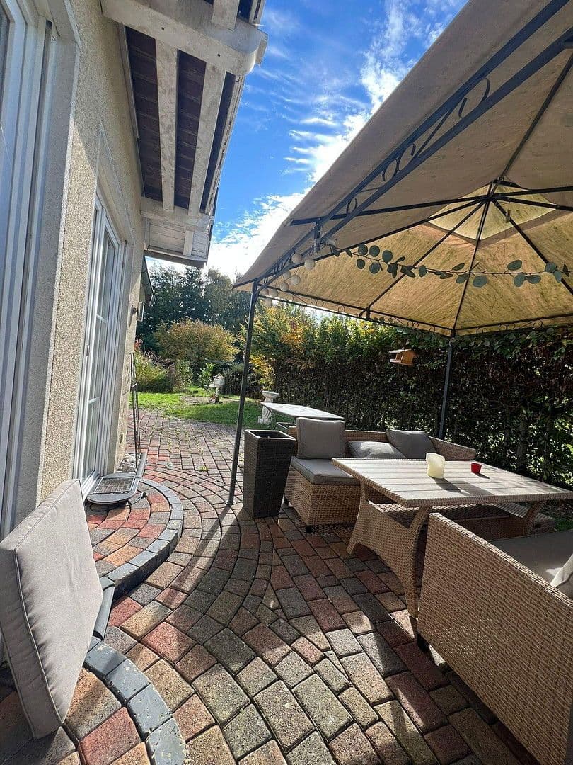 Prodej domu 170 m², pozemek 500 m², Burgdorf, Dolní Sasko Prodej domu 170 m², pozemek 500 m², Burgdorf, Dolní Sasko