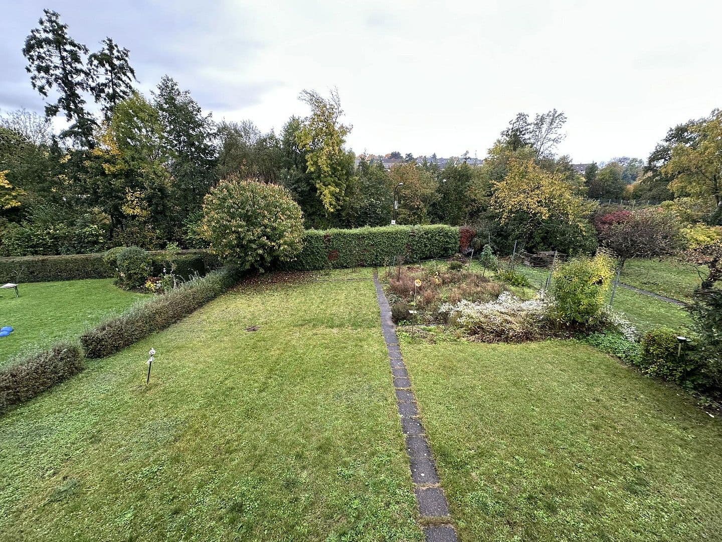 Prodej domu 170 m², pozemek 566 m², Obersulm, Bádensko-Württembersko Prodej domu 170 m², pozemek 566 m², Obersulm, Bádensko-Württembersko