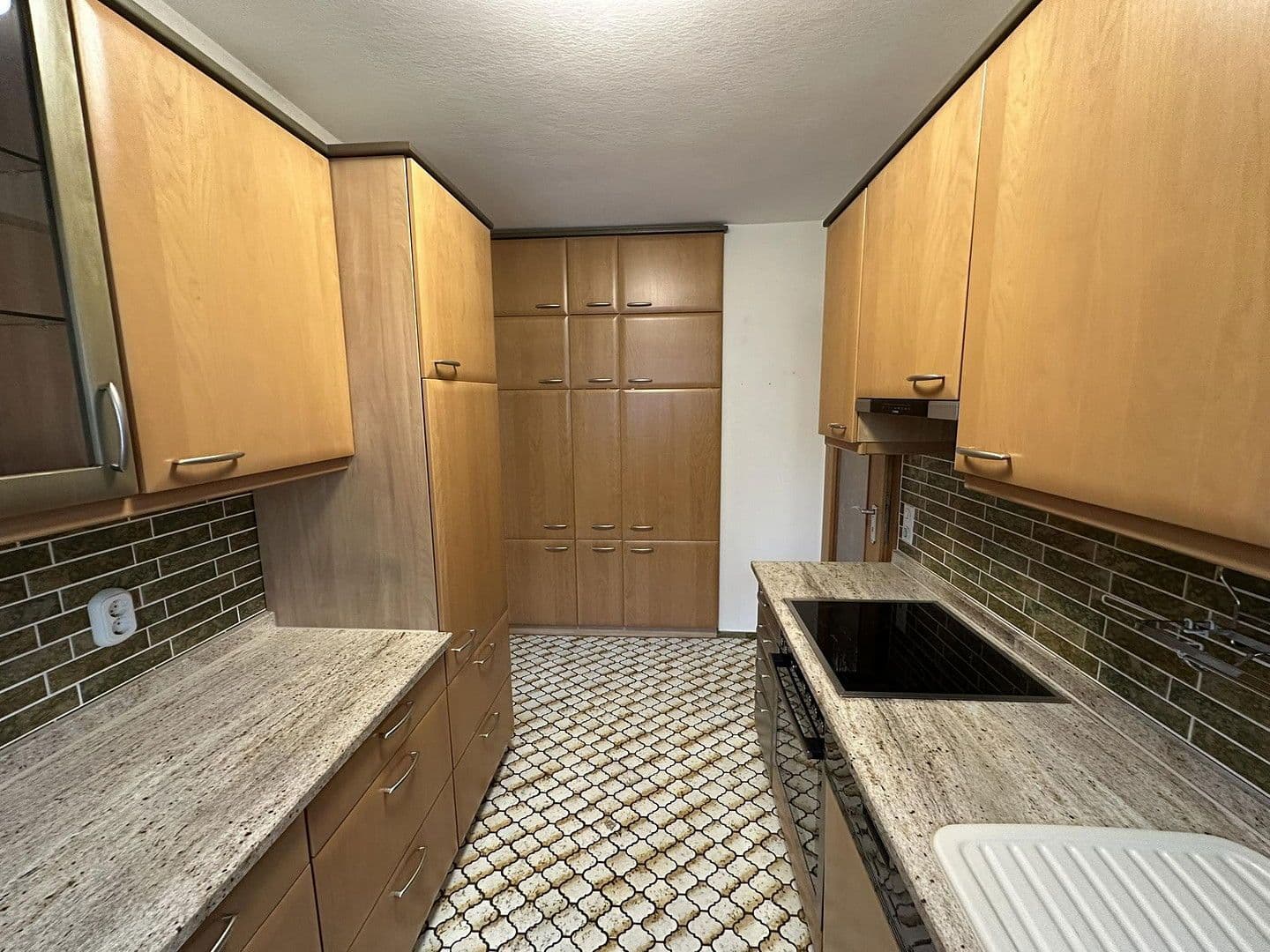 Prodej domu 170 m², pozemek 566 m², Obersulm, Bádensko-Württembersko Prodej domu 170 m², pozemek 566 m², Obersulm, Bádensko-Württembersko