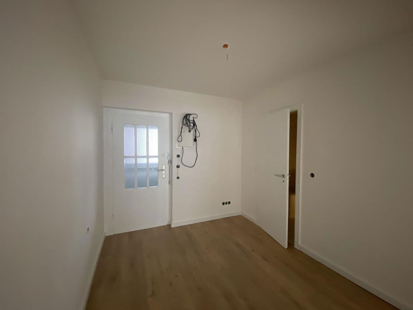 Pronájem bytu 2+1 49 m², Ziegelstr. 21, Wuppertal, Severní Porýní-Vestfálsko Pronájem bytu 2+1 49 m², Ziegelstr. 21, Wuppertal, Severní Porýní-Vestfálsko