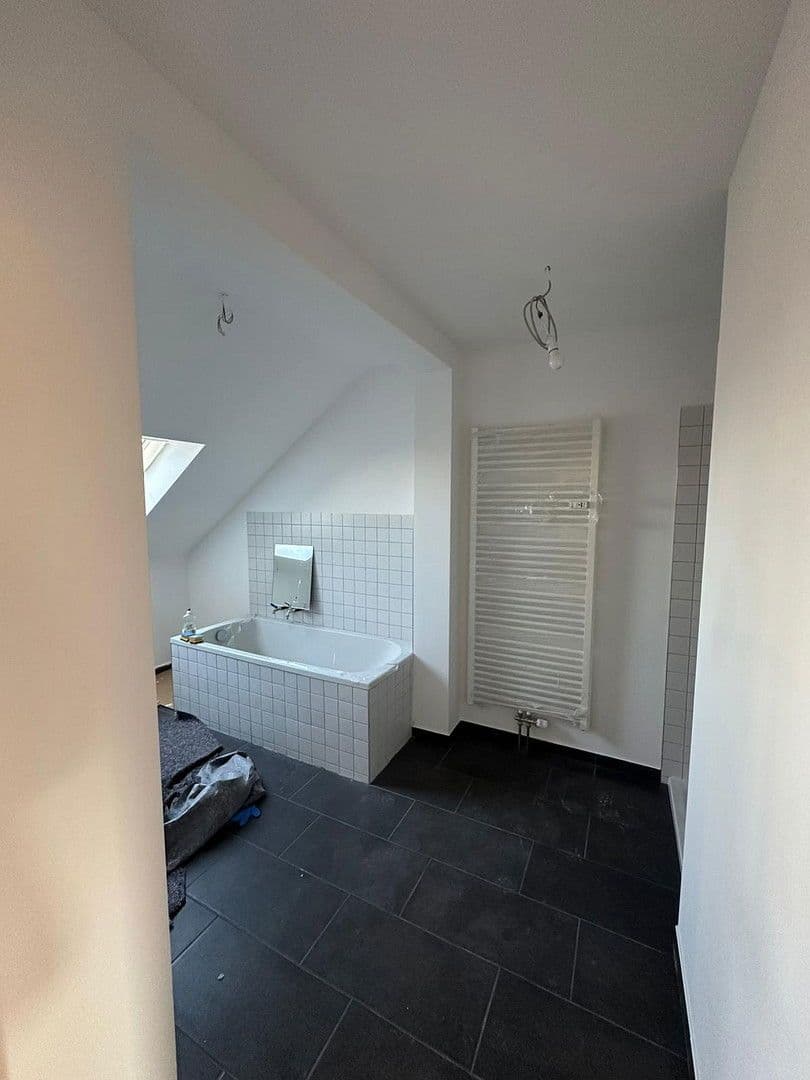 Pronájem bytu 3+1 94 m², Heppenheim, Hessen Pronájem bytu 3+1 94 m², Heppenheim, Hessen