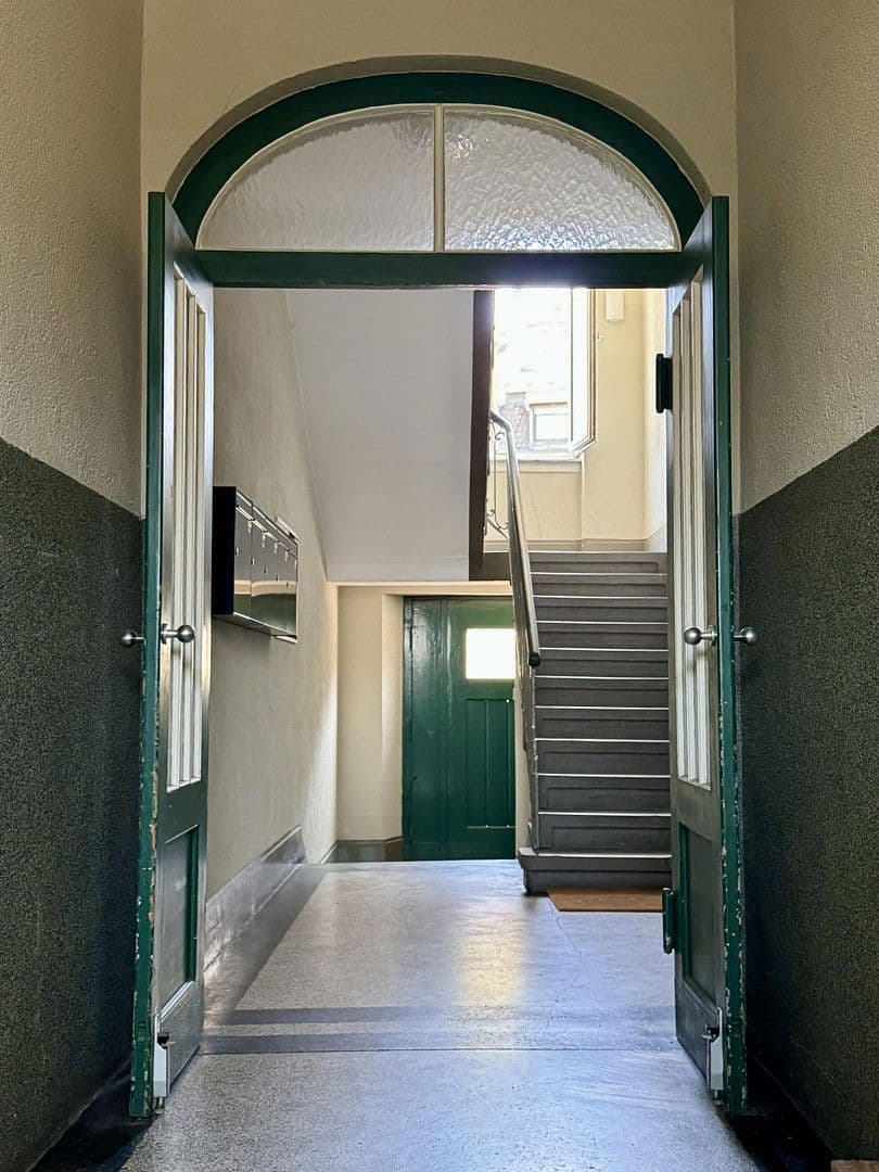 Pronájem bytu 4+1 138 m², Mannheim, Bádensko-Württembersko Pronájem bytu 4+1 138 m², Mannheim, Bádensko-Württembersko