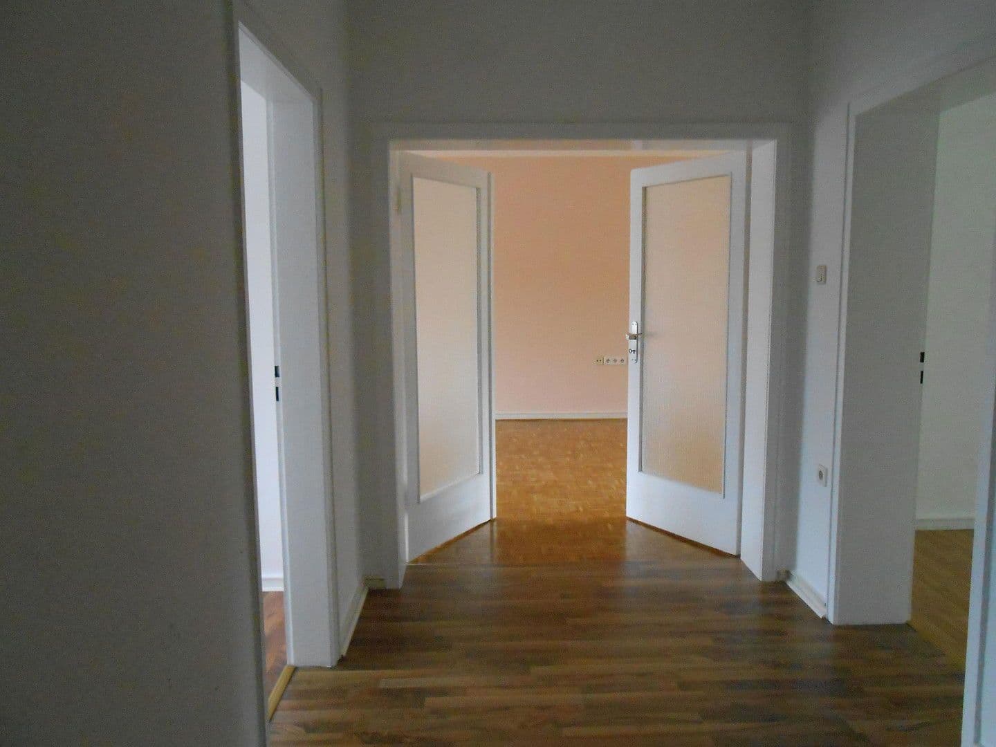 Pronájem bytu 3+1 100 m², Kampstr. 17a, Nordrhein-Westfalen - Mülheim (Ruhr), Severní Porýní-Vestfálsko Pronájem bytu 3+1 100 m², Kampstr. 17a, Nordrhein-Westfalen - Mülheim (Ruhr), Severní Porýní-Vestfálsko