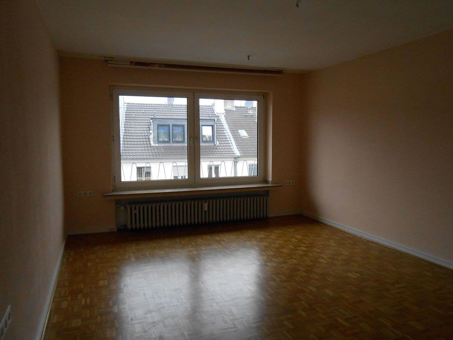 Pronájem bytu 3+1 100 m², Kampstr. 17a, Nordrhein-Westfalen - Mülheim (Ruhr), Severní Porýní-Vestfálsko Pronájem bytu 3+1 100 m², Kampstr. 17a, Nordrhein-Westfalen - Mülheim (Ruhr), Severní Porýní-Vestfálsko