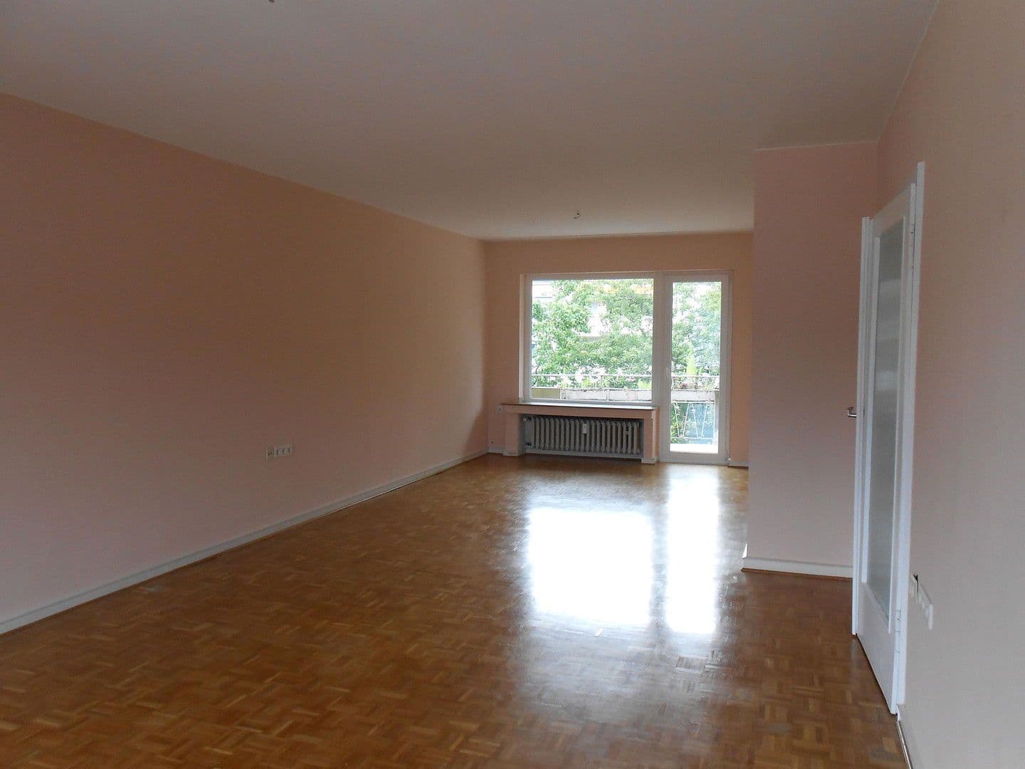 Pronájem bytu 3+1 100 m², Kampstr. 17a, Nordrhein-Westfalen - Mülheim (Ruhr), Severní Porýní-Vestfálsko Pronájem bytu 3+1 100 m², Kampstr. 17a, Nordrhein-Westfalen - Mülheim (Ruhr), Severní Porýní-Vestfálsko