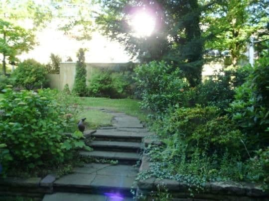 Pronájem bytu 3+1 100 m², Kampstr. 17a, Nordrhein-Westfalen - Mülheim (Ruhr), Severní Porýní-Vestfálsko Pronájem bytu 3+1 100 m², Kampstr. 17a, Nordrhein-Westfalen - Mülheim (Ruhr), Severní Porýní-Vestfálsko