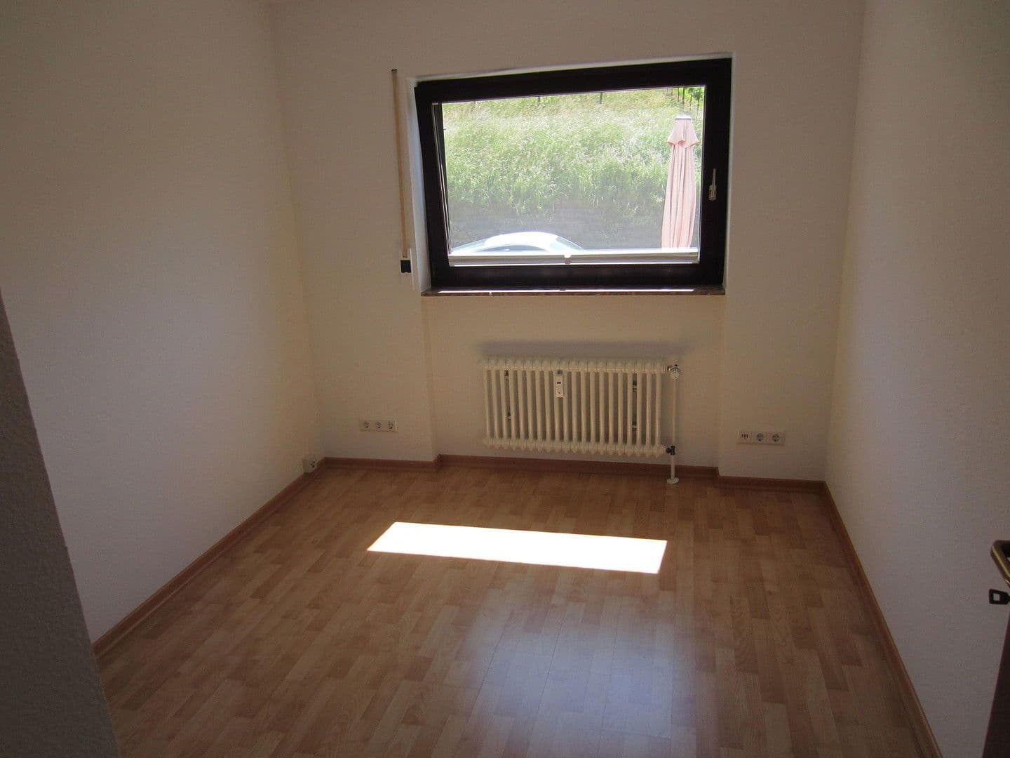 Pronájem bytu 4+1 133 m², Baden-Baden, Bádensko-Württembersko Pronájem bytu 4+1 133 m², Baden-Baden, Bádensko-Württembersko