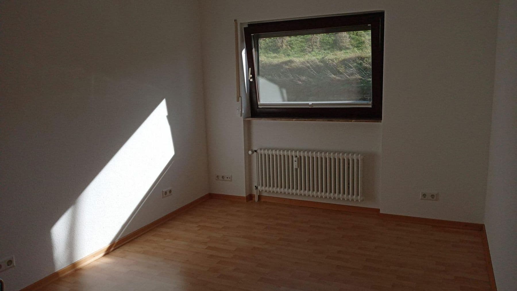 Pronájem bytu 4+1 133 m², Baden-Baden, Bádensko-Württembersko Pronájem bytu 4+1 133 m², Baden-Baden, Bádensko-Württembersko