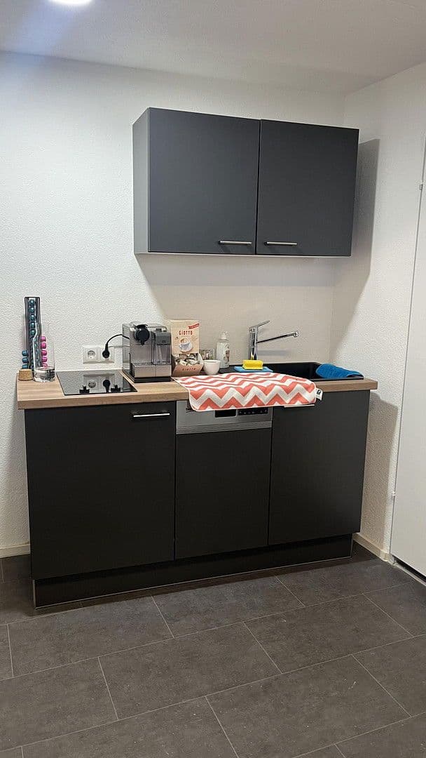 Pronájem kanceláře 28 m², Kramergasse 12, Imst, Tyrolsko Pronájem kanceláře 28 m², Kramergasse 12, Imst, Tyrolsko