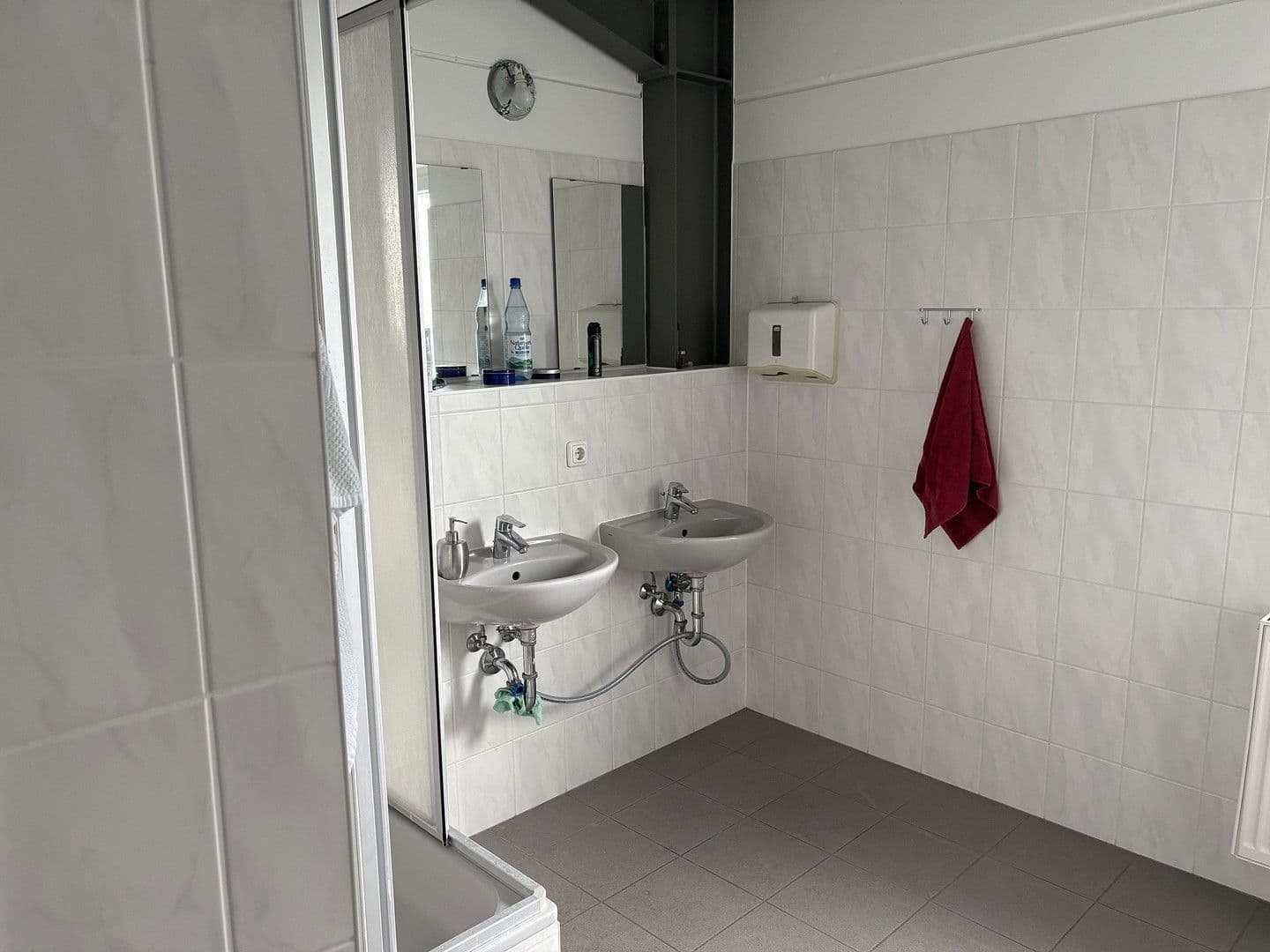 Prodej nebytového prostoru 1.266 m², Rheinstrasse 63, Bensheim, Hessen Prodej nebytového prostoru 1.266 m², Rheinstrasse 63, Bensheim, Hessen