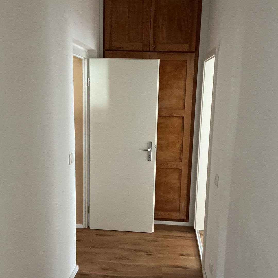 Pronájem bytu 1+1 55 m², Stadelstraße 1, Suhl, Durynsko Pronájem bytu 1+1 55 m², Stadelstraße 1, Suhl, Durynsko