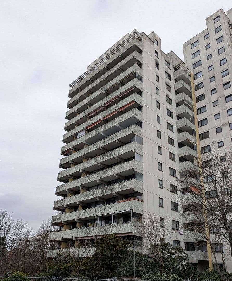 Pronájem bytu 1+1 26 m², Frankfurt am Main, Hessen Pronájem bytu 1+1 26 m², Frankfurt am Main, Hessen