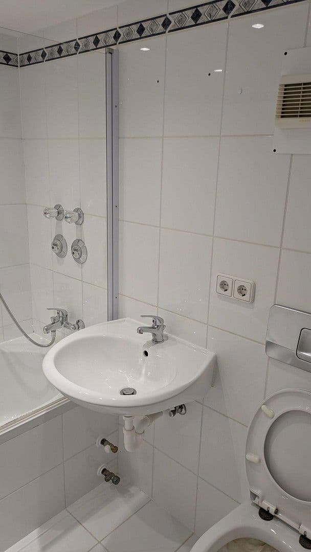 Prodej bytu 4+1 116 m², Geschwister-Scholl-Platz, Fürstenfeldbruck, Bavorsko Prodej bytu 4+1 116 m², Geschwister-Scholl-Platz, Fürstenfeldbruck, Bavorsko