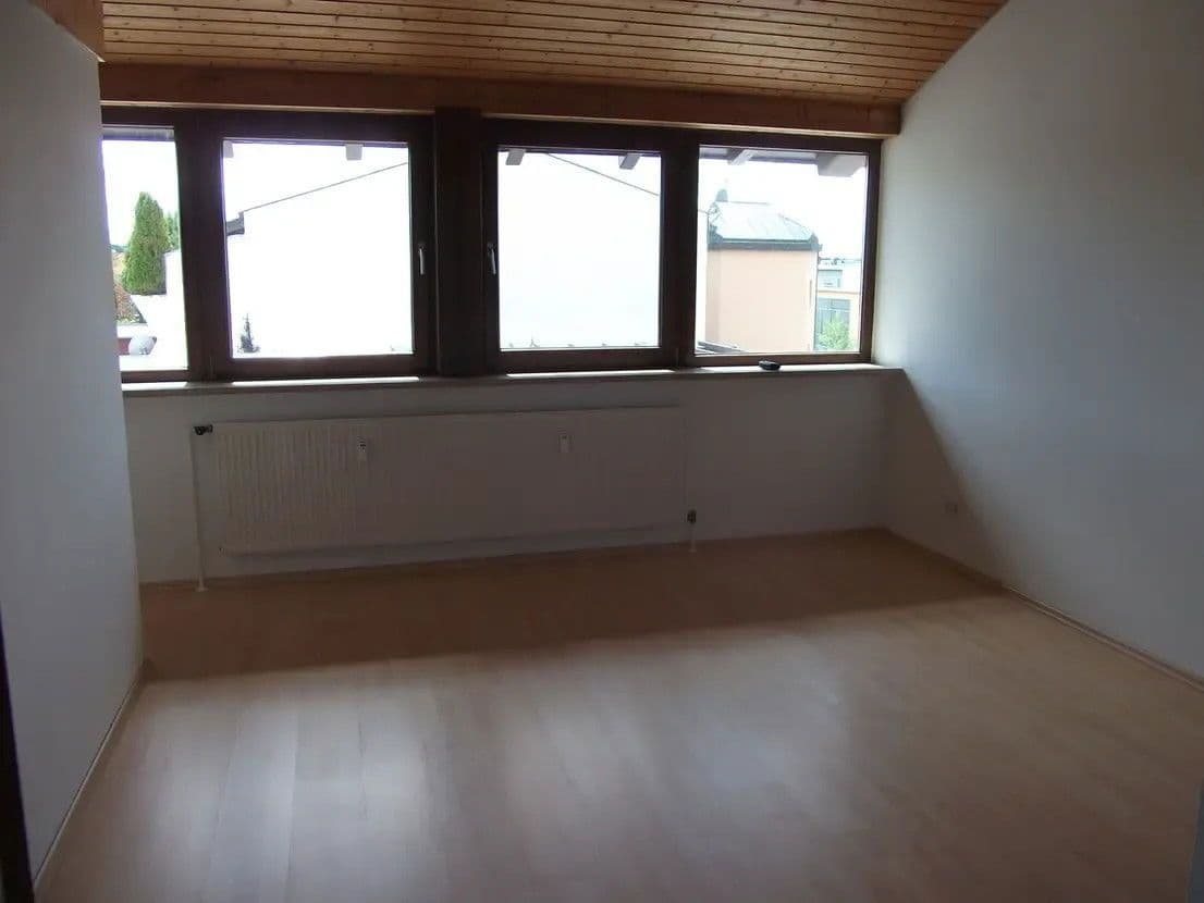 Prodej bytu 4+1 116 m², Geschwister-Scholl-Platz, Fürstenfeldbruck, Bavorsko Prodej bytu 4+1 116 m², Geschwister-Scholl-Platz, Fürstenfeldbruck, Bavorsko