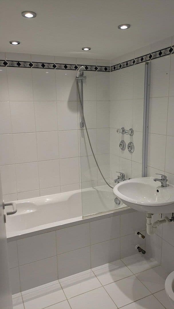 Prodej bytu 4+1 116 m², Geschwister-Scholl-Platz, Fürstenfeldbruck, Bavorsko Prodej bytu 4+1 116 m², Geschwister-Scholl-Platz, Fürstenfeldbruck, Bavorsko