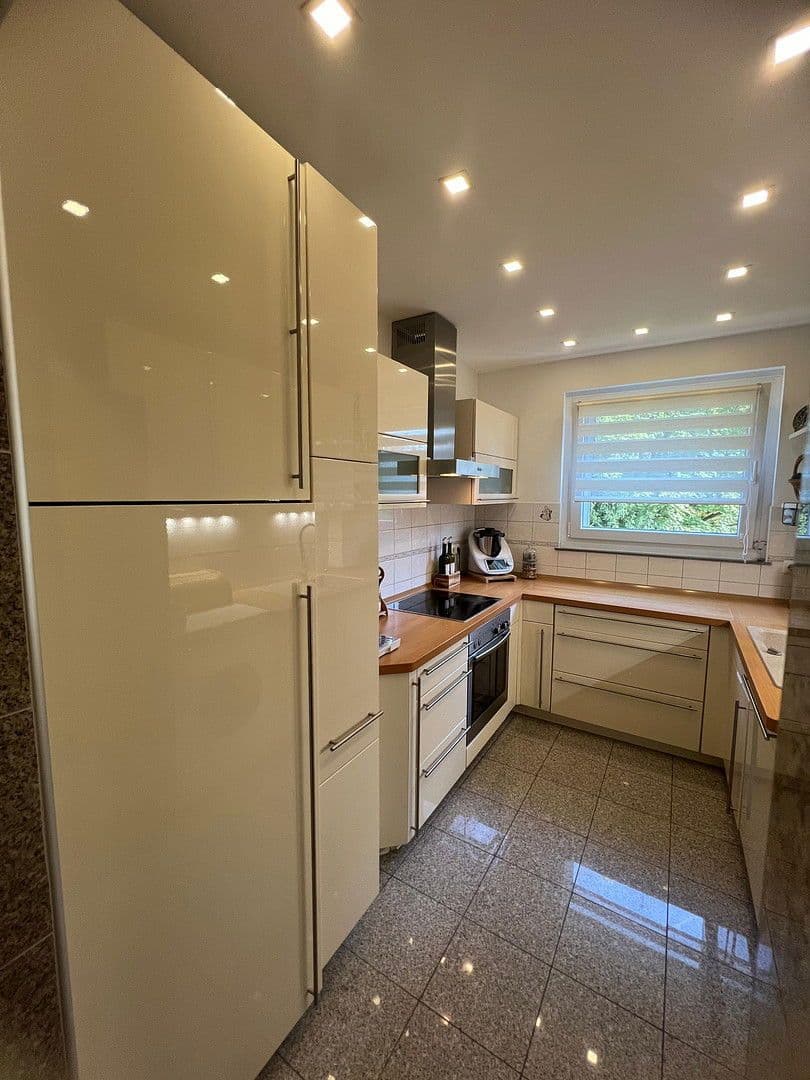 Prodej bytu 3+1 67 m², Rotterdamer Str. 17, Köln, Severní Porýní-Vestfálsko Prodej bytu 3+1 67 m², Rotterdamer Str. 17, Köln, Severní Porýní-Vestfálsko