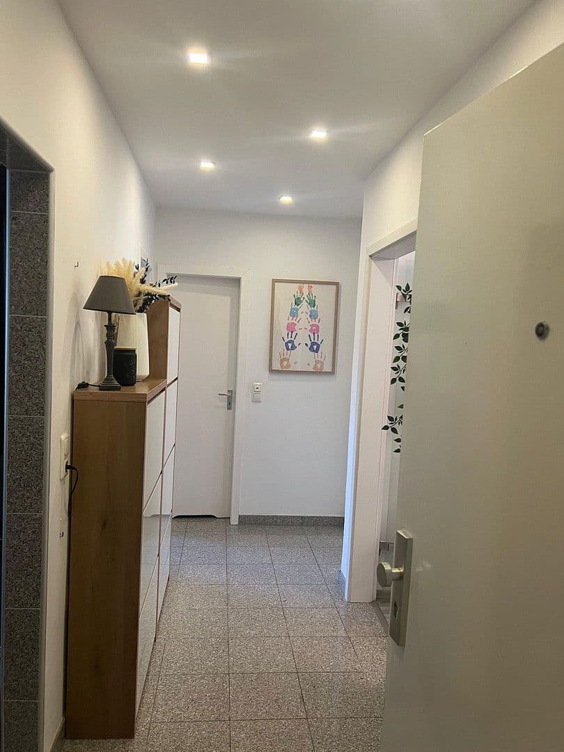 Prodej bytu 3+1 67 m², Rotterdamer Str. 17, Köln, Severní Porýní-Vestfálsko Prodej bytu 3+1 67 m², Rotterdamer Str. 17, Köln, Severní Porýní-Vestfálsko