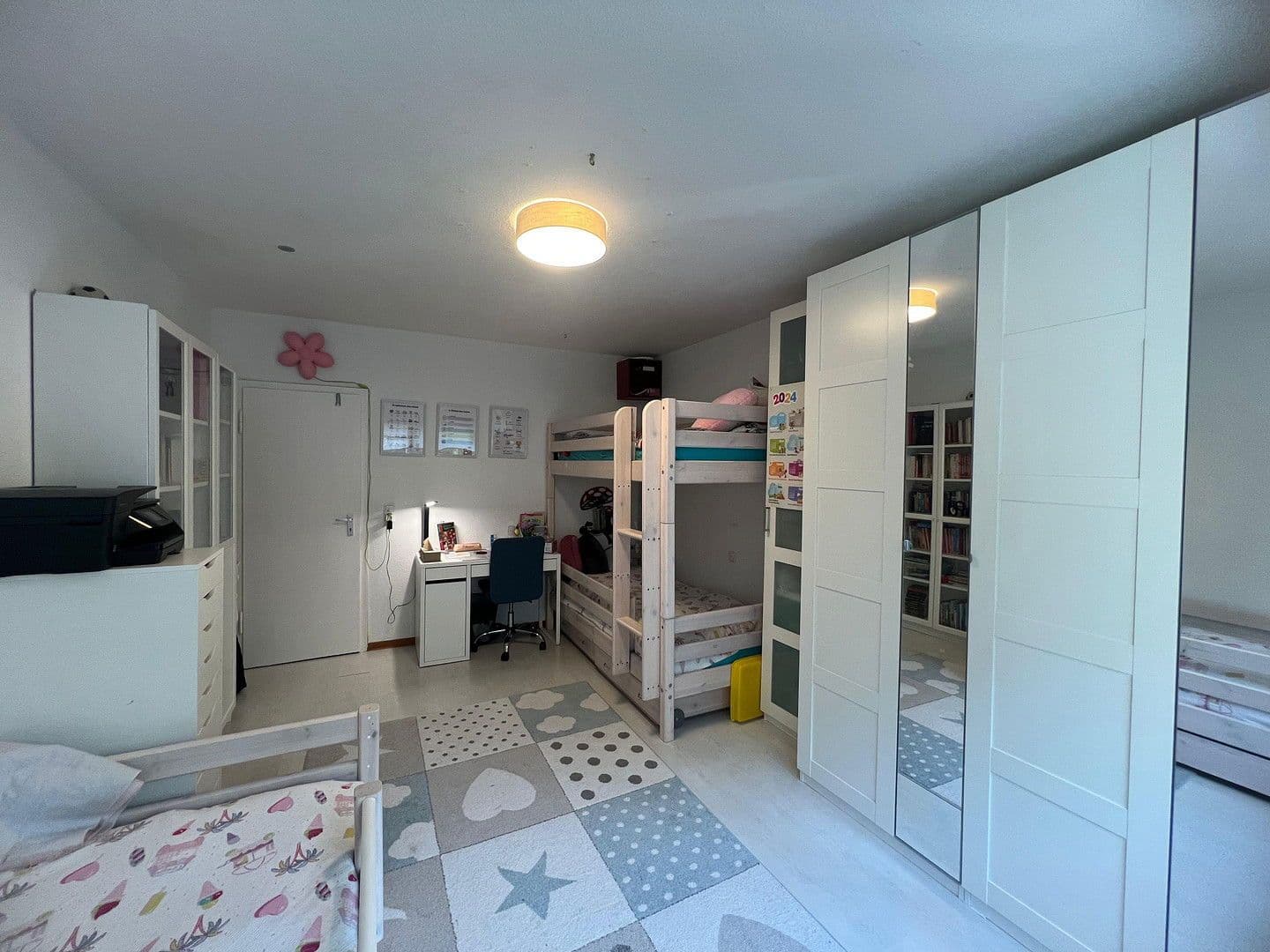 Prodej bytu 3+1 67 m², Rotterdamer Str. 17, Köln, Severní Porýní-Vestfálsko Prodej bytu 3+1 67 m², Rotterdamer Str. 17, Köln, Severní Porýní-Vestfálsko