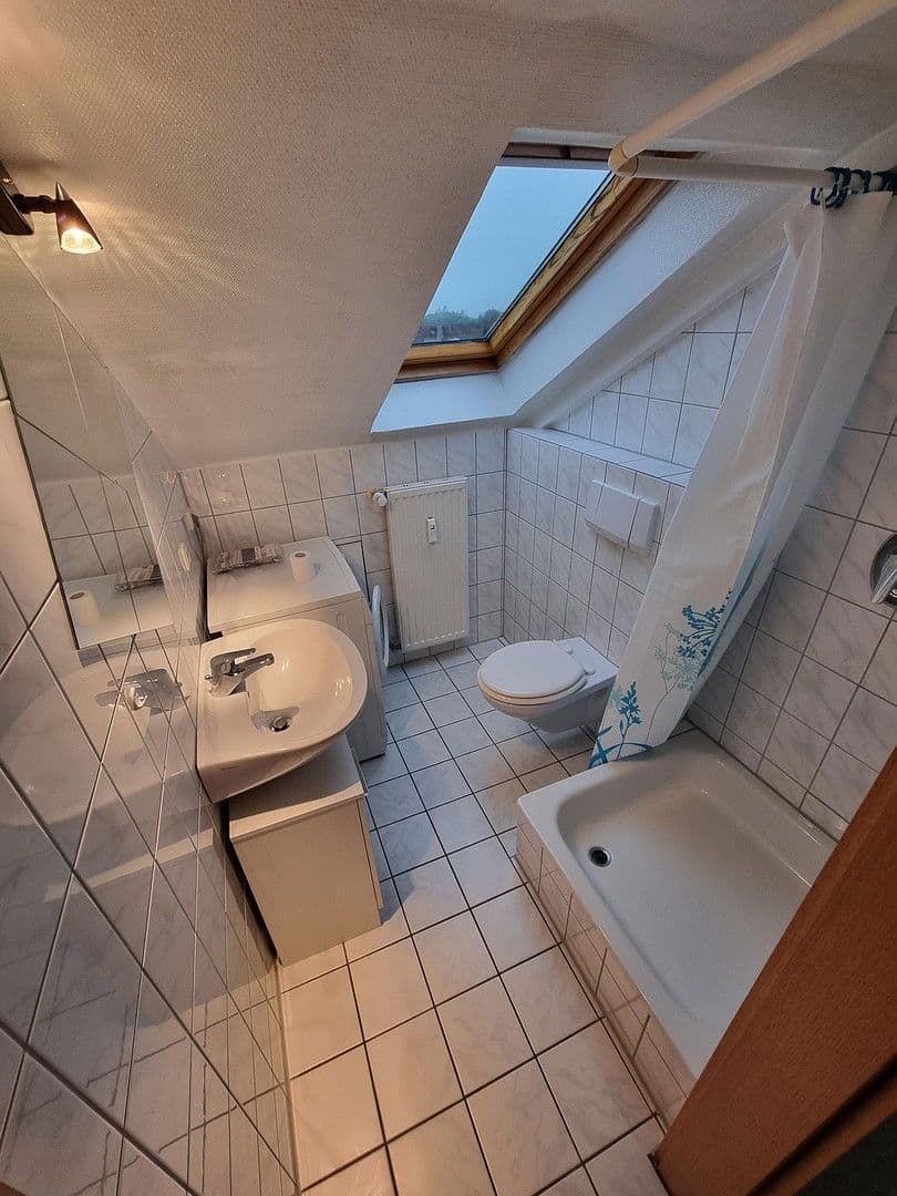 Pronájem bytu 1+1 28 m², Am Bach 3, Seevetal, Dolní Sasko Pronájem bytu 1+1 28 m², Am Bach 3, Seevetal, Dolní Sasko