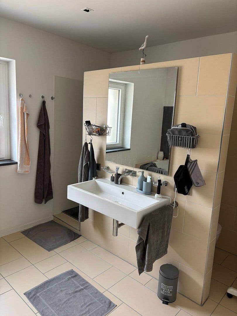 Pronájem bytu 4+kk 108 m², Rheinauer Str. 34, Brühl, Bádensko-Württembersko Pronájem bytu 4+kk 108 m², Rheinauer Str. 34, Brühl, Bádensko-Württembersko