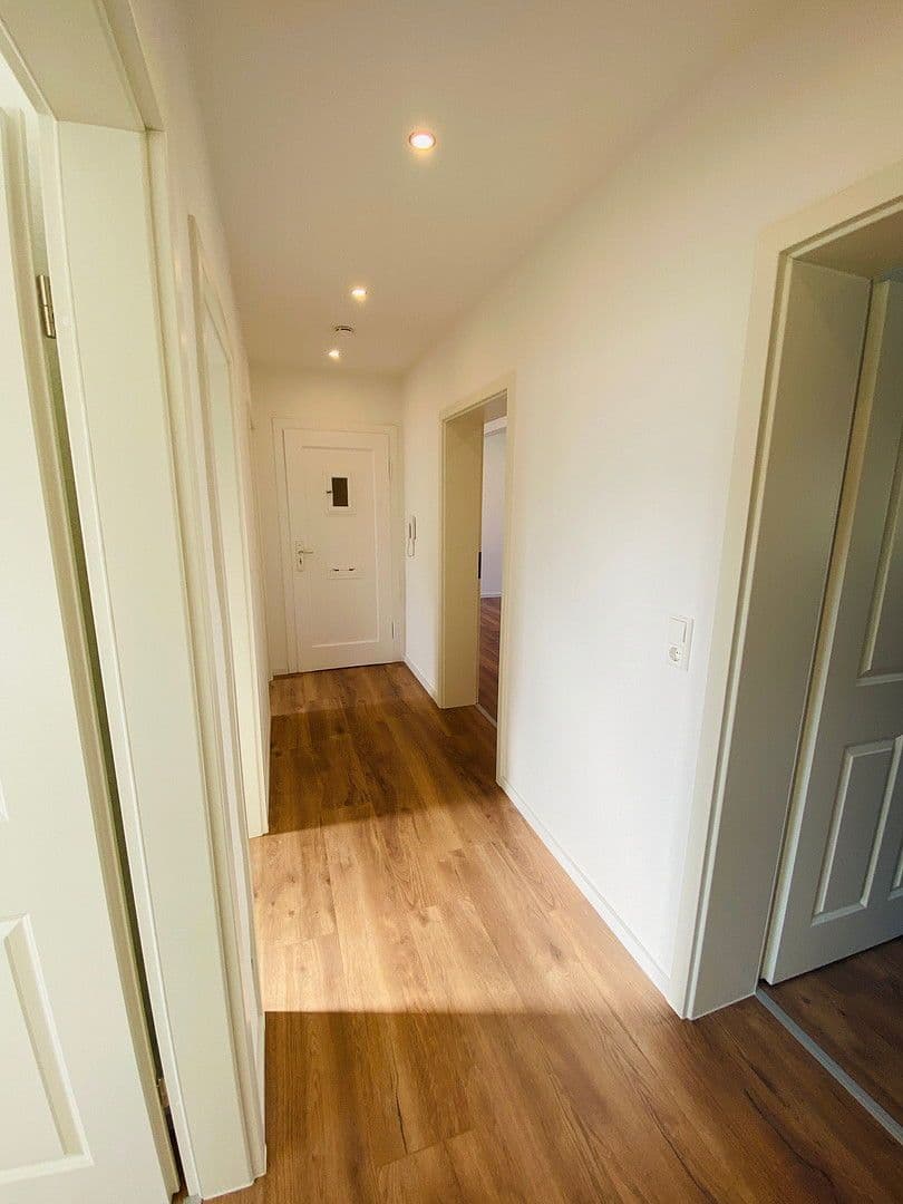 Pronájem bytu 3+1 83 m², Am Soltekampe 66A, Hannover, Dolní Sasko Pronájem bytu 3+1 83 m², Am Soltekampe 66A, Hannover, Dolní Sasko