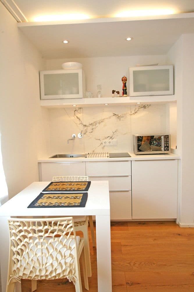 Pronájem bytu 1+1 24 m², München, Bavorsko Pronájem bytu 1+1 24 m², München, Bavorsko