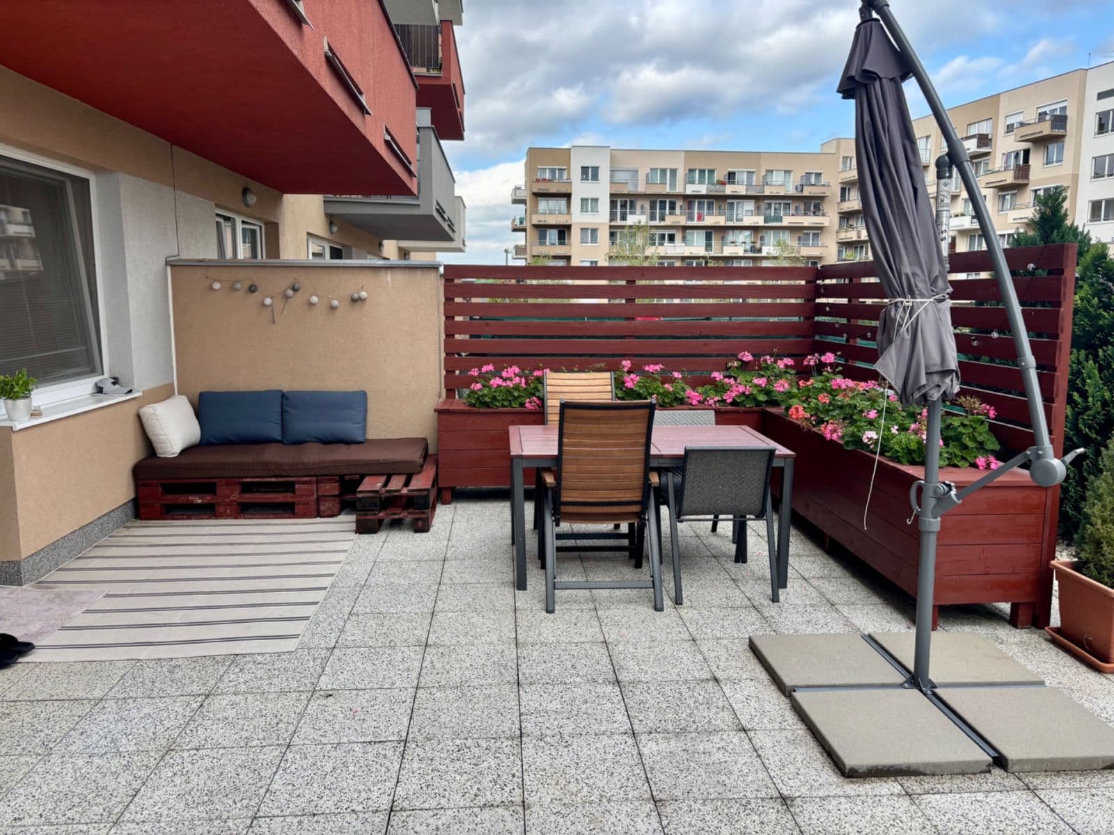 Pronájem bytu 2+kk 62 m², Modenská, Praha, Praha Pronájem bytu 2+kk 62 m², Modenská, Praha, Praha