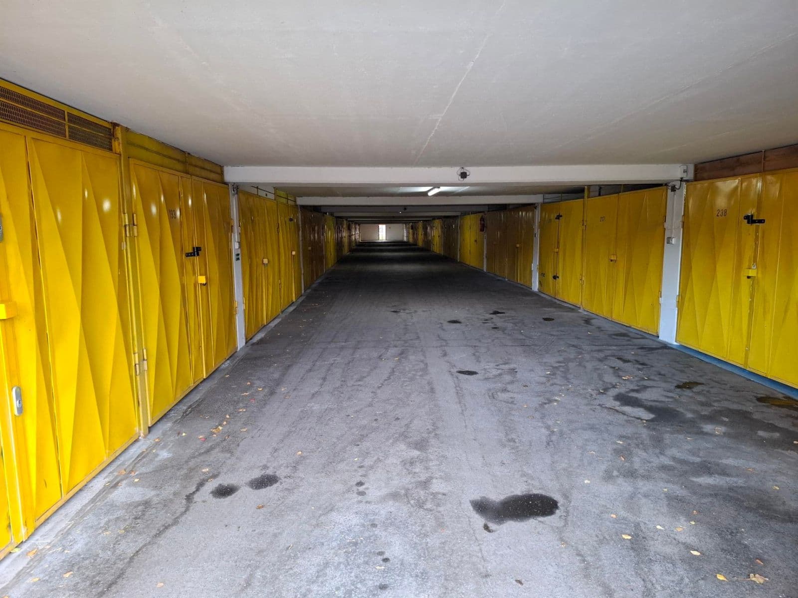 Pronájem garáže 18 m², Praha, Praha Pronájem garáže 18 m², Praha, Praha