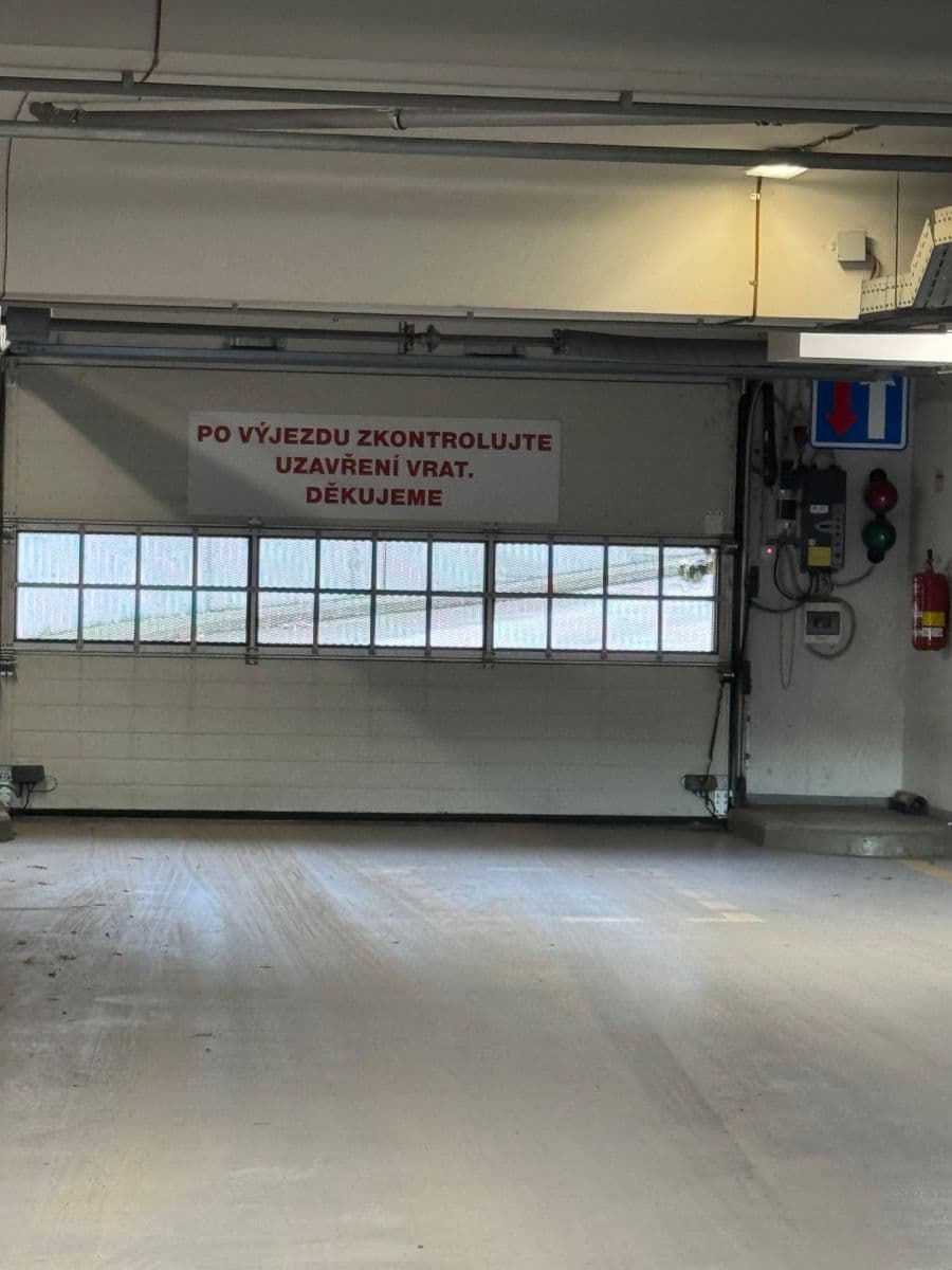 Prodej garáže 31 m², Březenská, Praha, Praha Prodej garáže 31 m², Březenská, Praha, Praha