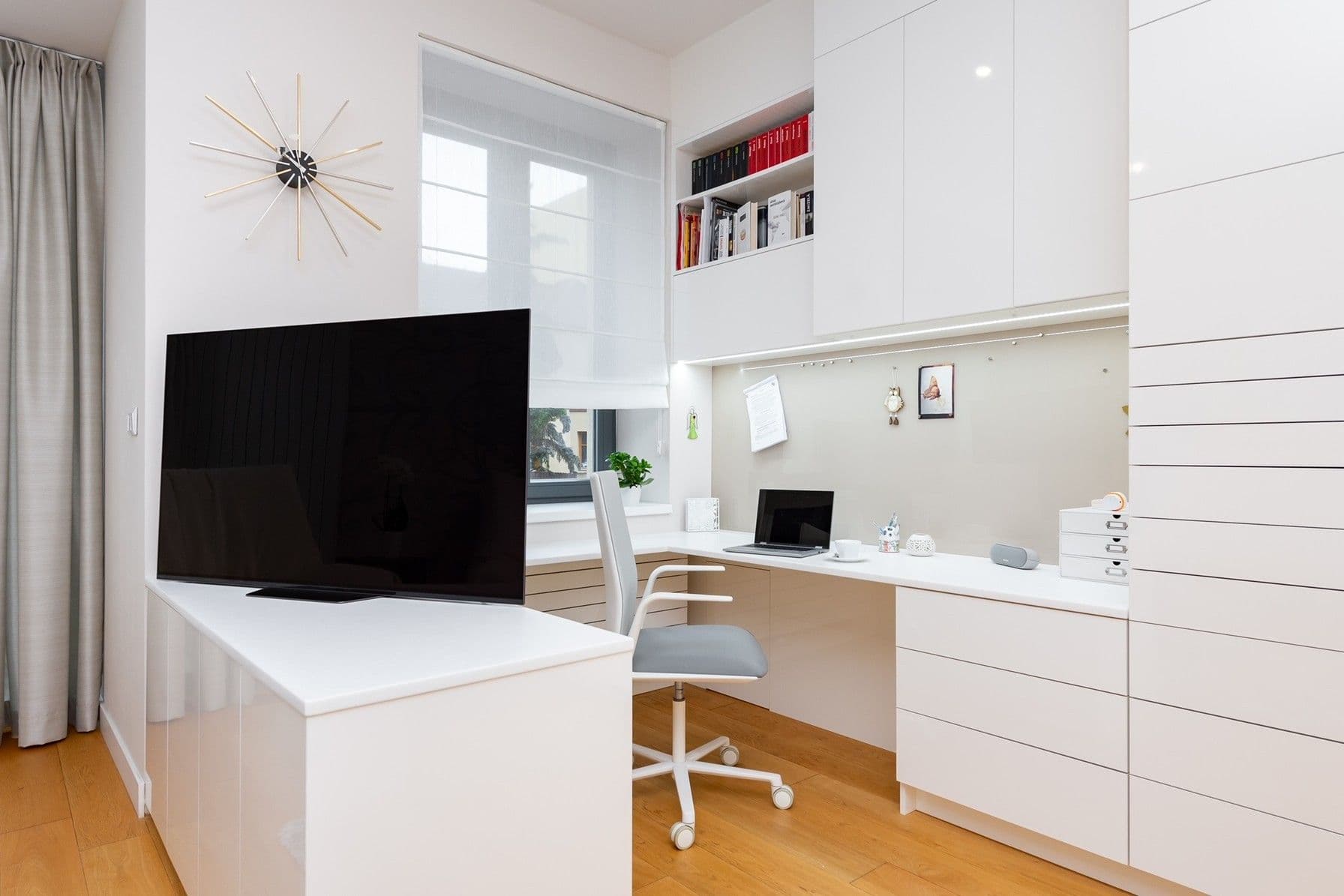 Prodej bytu 2+kk 69 m², Benkova, Praha, Praha Prodej bytu 2+kk 69 m², Benkova, Praha, Praha