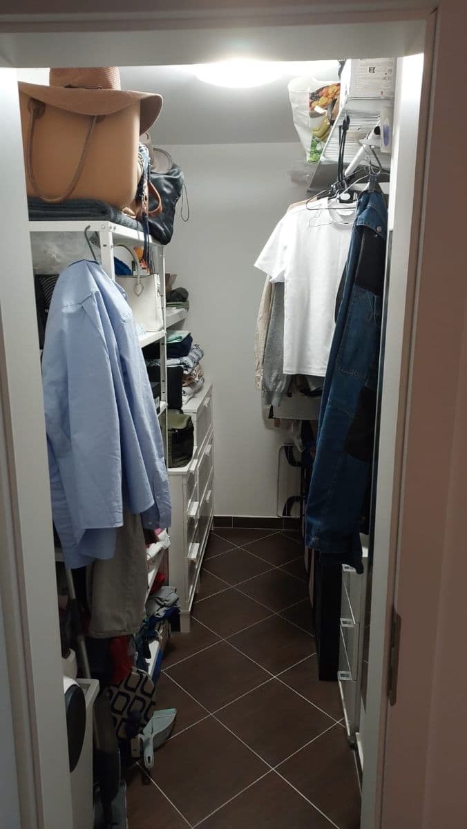 Pronájem bytu 2+kk 54 m², Míšovická, Praha, Praha Pronájem bytu 2+kk 54 m², Míšovická, Praha, Praha