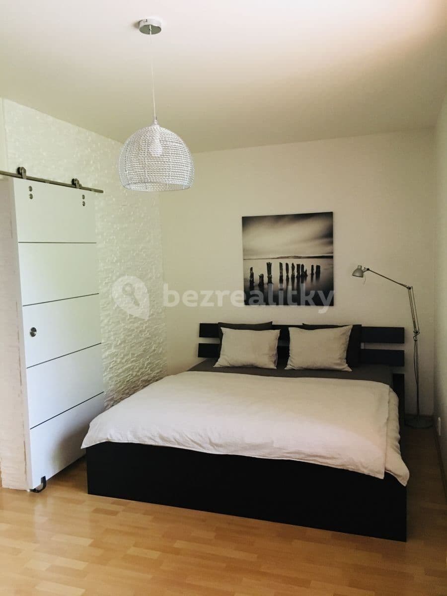 Prodej bytu 2+kk 62 m², Jeremenkova, Praha, Praha Prodej bytu 2+kk 62 m², Jeremenkova, Praha, Praha