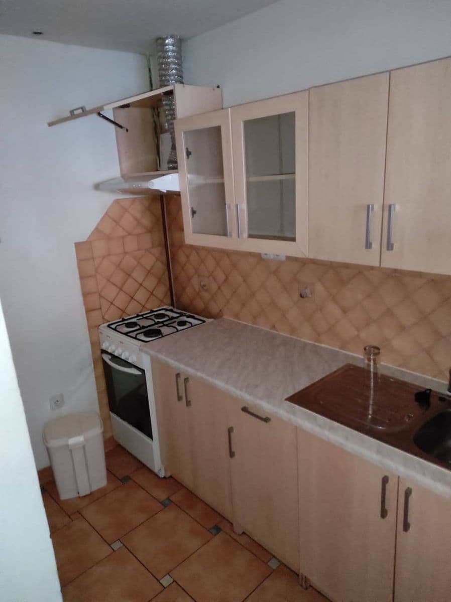 Pronájem bytu 1+kk 35 m², Králova výšina, Ústí nad Labem, Ústecký kraj Pronájem bytu 1+kk 35 m², Králova výšina, Ústí nad Labem, Ústecký kraj