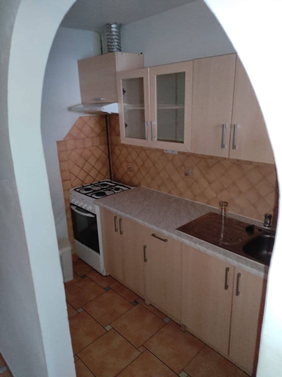 Pronájem bytu 1+kk 35 m², Králova výšina, Ústí nad Labem, Ústecký kraj Pronájem bytu 1+kk 35 m², Králova výšina, Ústí nad Labem, Ústecký kraj