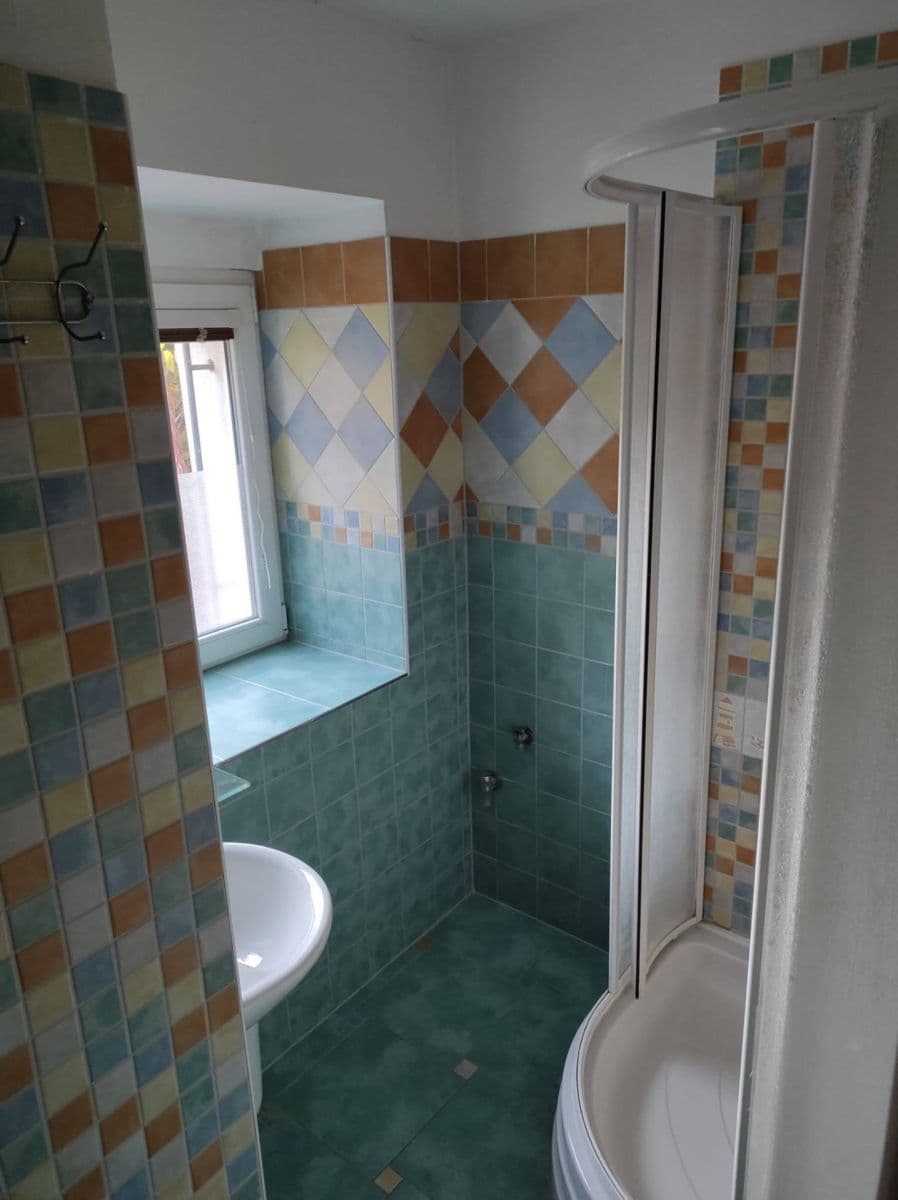 Pronájem bytu 1+kk 35 m², Králova výšina, Ústí nad Labem, Ústecký kraj Pronájem bytu 1+kk 35 m², Králova výšina, Ústí nad Labem, Ústecký kraj