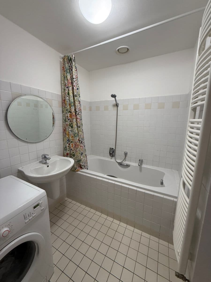 Prodej bytu 2+kk 53 m², Nepilova, Praha, Praha Prodej bytu 2+kk 53 m², Nepilova, Praha, Praha